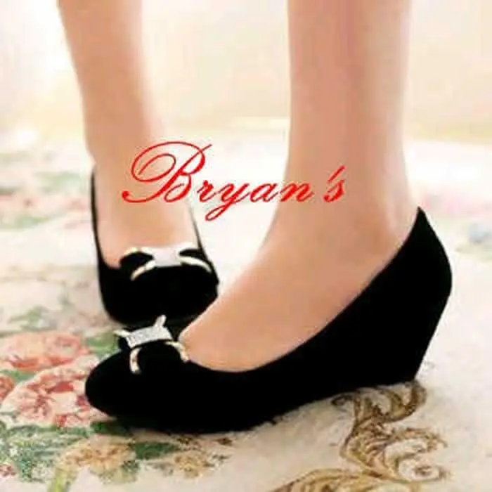 SEPATU WANITA WEDGES SHOOTER BAHAN BLUDRU NYAMAN DIPAKAI Pesta Heels
