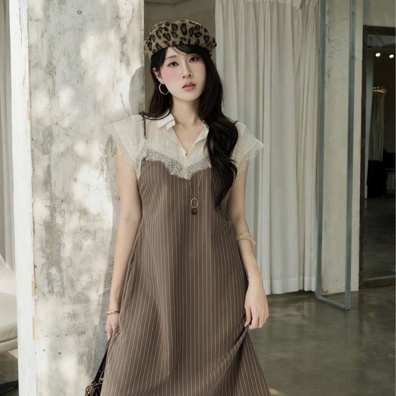 Đầm Giả Set Đầm Dây Rêu Sọc ODS thiết kế viền ren kem, đô + tay hến + cổ sơ mi tơ kem V, dây kéo lưng - JW3