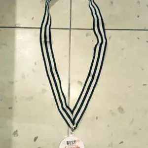 Cetak Gift Medali Akrilik Hampers Teacher Kado Unik Hadiah Ultah Boyfriend Wisuda Graduation