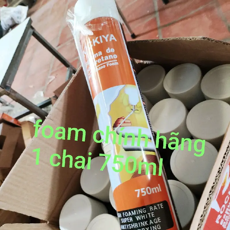 keo bọt nở xốp keo foam chống cháy  1 chai 750ML  chính hãng kèm theo 1 vòi xịt 1