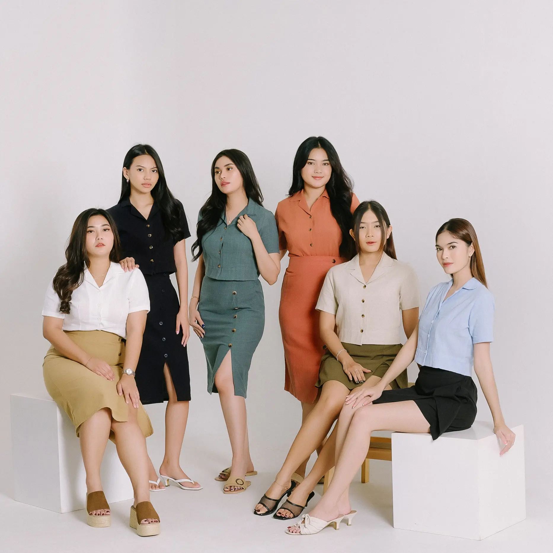 I Look Daily Arabell Shirt Kemeja Crop Wanita Linen Lembut Nyaman Atasan Katun Basic Baju Cream Simple Panjang Remaja Formal Casual Pendek Kerja Dewasa Putih Hitam Top