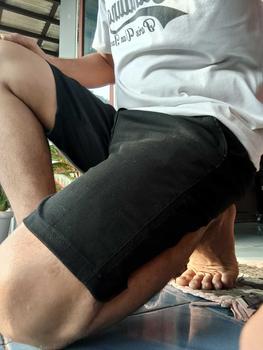 Product Review of CELANA PENDEK PRIA BROADSHORT COWOK HITAM PREMIUM QUALITY SHORT BOXER SURFING DISTRO 28 - 38 Shorts Santai BAHAN MELAR Katun Dewasa Kotak from M**r B**e 0