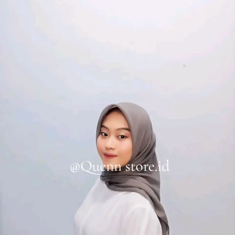 Bella square premium polos Jilbab Segi Empat 1