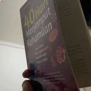 Buku 40 Hari Menjemput Kehamilan " Tuntunan & Kisah Nyata " Oleh M Syukron Maksum