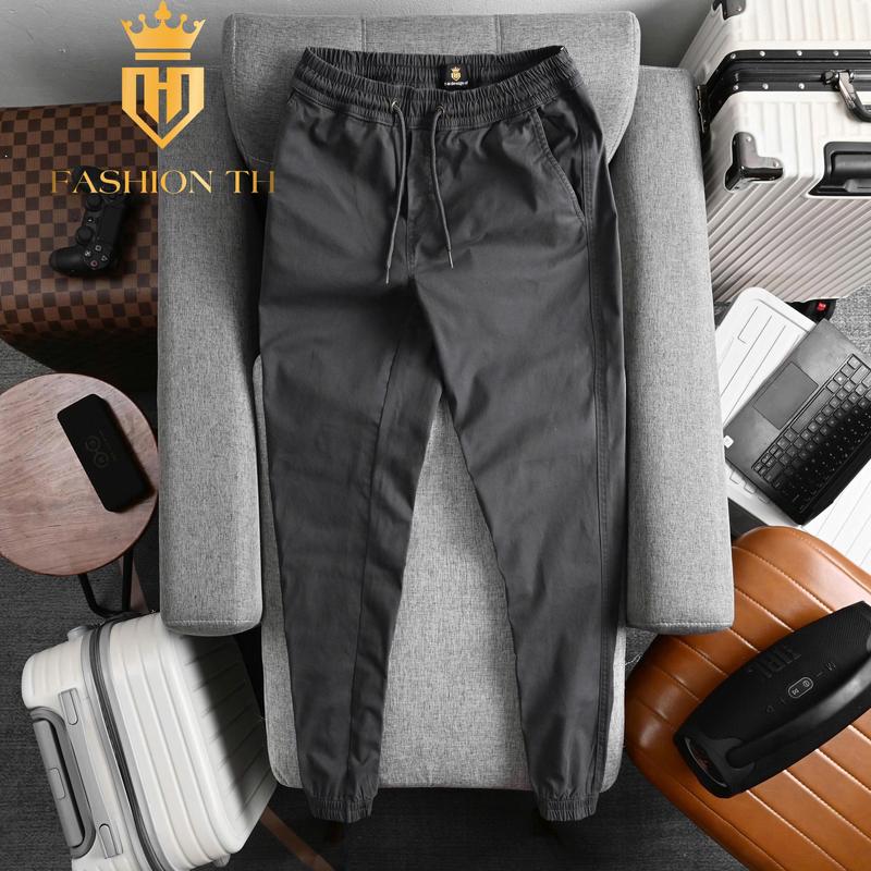 Quần Jogger Kaki THFASHION [FREESHIP] chất Kaki trơn Co Giãn Lưng thun Dây rút Bo gấu dày mềm nhẹ Basic nam nữ mặc được màu đen rêu xám size 28-36 Sport Tập Thể Dục Tập Gym, tết, Xmas