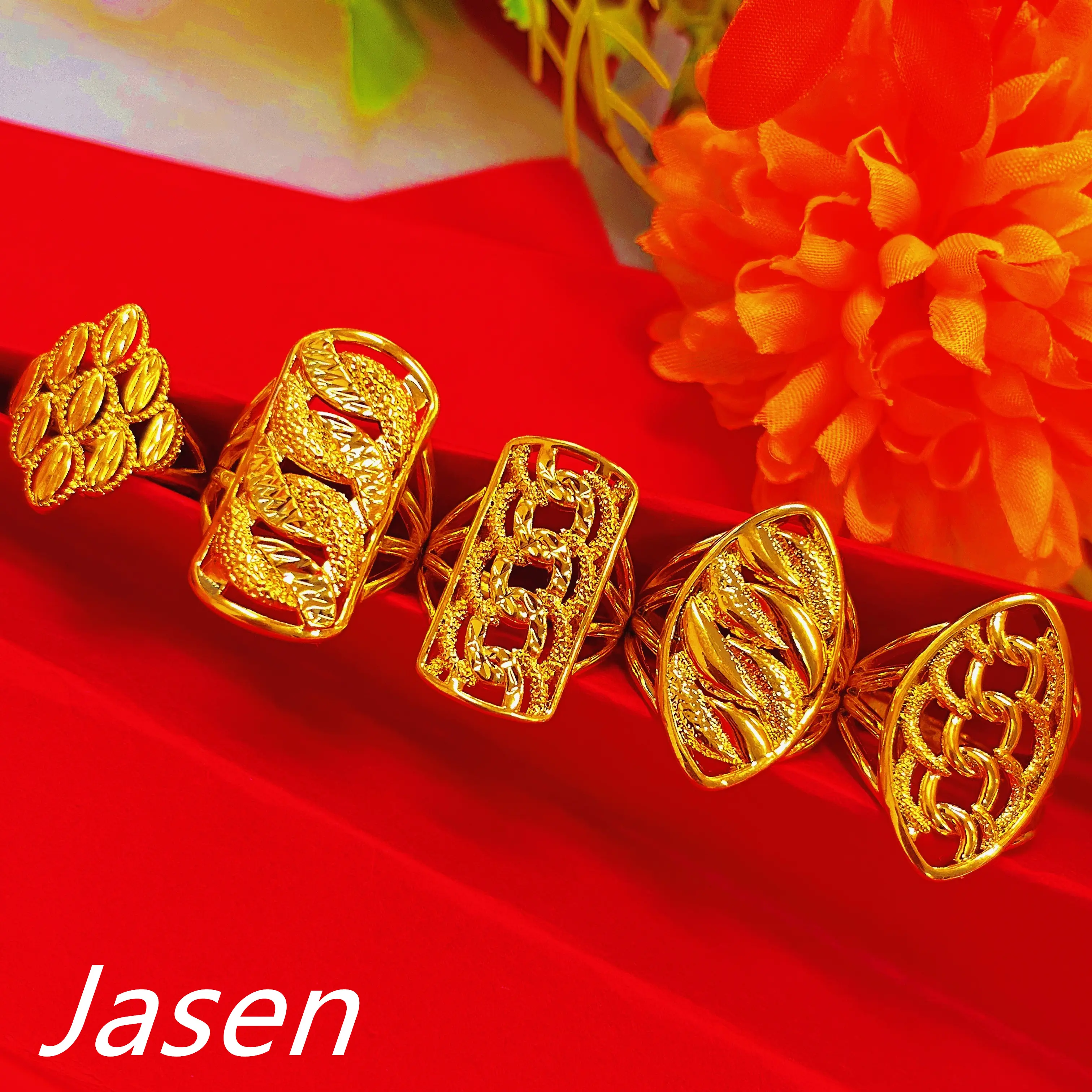 Adjustable Cockroach Ring, For Women, Round Design