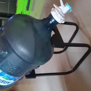 Rak kaki galon air dudukan galon aqua dengan kran