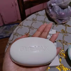 GlutaMAX Lightening Soap with Glutathione (Duo Pack) 135gx2 - TikTok Shop  Philippines