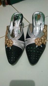 Product Review of Sandal Hak DMN-04 Wanita Simpel dan Elegan Ukuran 37-42 - Heels High Karet Pesta Shoes Sendal Kaca from s**e 0