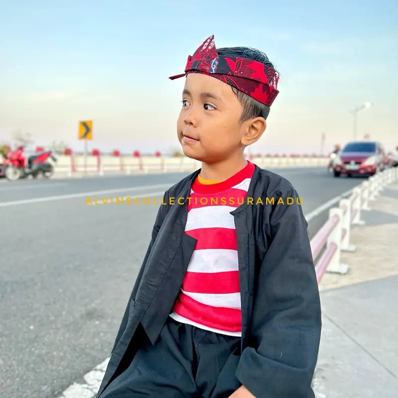 BAJU ADAT PAK SAKERA MADURA / SAKERA MADURA / BAJU SAKERA ANAK / size BAYI, BATITA , BATITA , TK, dan SD (Paket komplit satu set) Fashion Celana Hitam Blazer 2