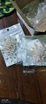 Product Review of (Bebas beli 2 dapat bonus) B35 Bross hijab mutiara snowflake mewat titanium Korea original from I**l A**0 0