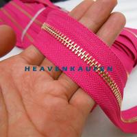 Gambar Resleting Zipper Longchain Meteran Pink Fanta - Gold Type Gigi Besi No 5 Harga Per Meter - pink fanta dari Heaven Kaufen Kota Malang 3 Tokopedia