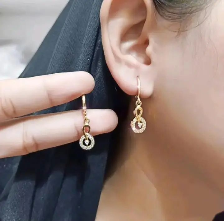 Anting Wanita Emas Gold Titanium Model FTR Anti Karat Simple Elegan Cantik Fashion Perempuan Aksesoris Perhiasan Populer Earrings