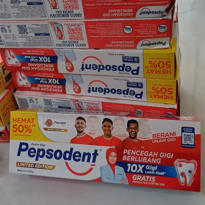 Pepsodent Pasta Gigi Twin Pack 225g x 2 dengan Fluoride dan Rasa Mint - Gusi, Mulut