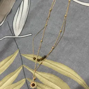 【lingerly】Kalung Batu Mata Harimau Bunga Matahari Emas Wanita Desain Ceruk Rantai Sweter Rantai Klavikula Retro