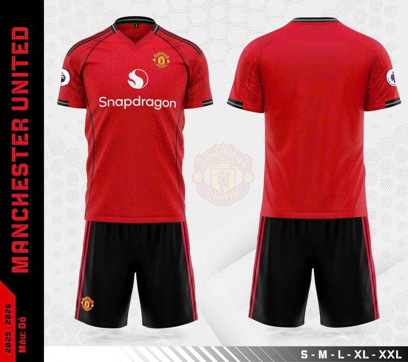   Có in Tên-Số  MU 2026 Đỏ Đen Bộ Đồ Thể Thao  in Theo Yêu Cầu  .  Tặng Kèm MIỄN PHÍ VỚ Dệt Kim Cao Cấp Khi Mua Từ 3 Bộ Có in   Vải Thun Lạnh SAO VIỆT - Áo Đỏ Đen Quần Đen 2025 2026 - NOBI SPORT - Áo Bóng Đá Đồ Đá Banh - Nam Nữ Unisex -Thoáng Mát 