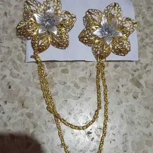 Dinova Store Bros Kebaya Mewah Bunga Berwarna Gold Keemasan dengan Clips Elegan untuk Tampilan Mewah Anda juntai Dada