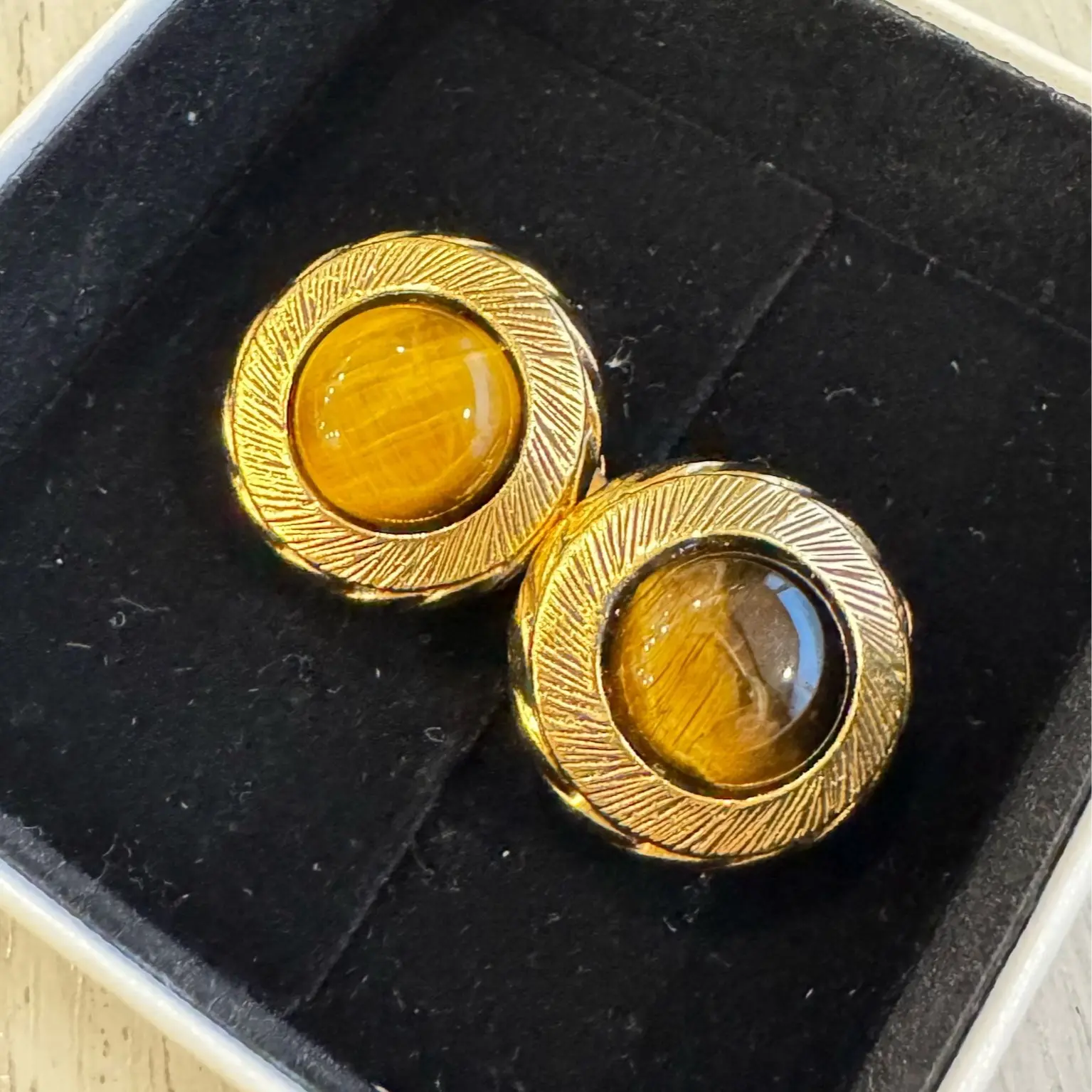 Preloved Vintage Chanel Glowing Tiger Eye 24k Gold Plated Clip-On Earrings
