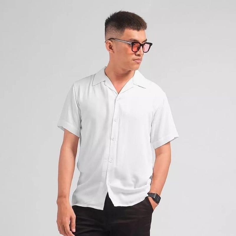 ￼Kemeja Polos Vintage/Kemeja Pria Lengan Pendek/Kemeja Pantai/Kemeja casual katun nyaman panjang santai rayon Simple  /Kemeja vintage viral Simple basic 3