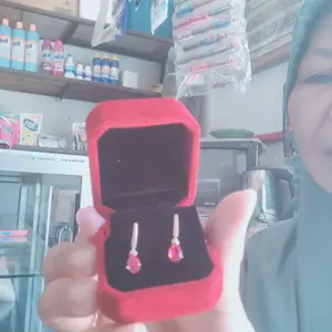 OS1-E35 Anting Wanita Cranberry Premium Permata Red Ruby Anti Luntur Berubah Warna Garansi 1 Tahun Fahshion Accessories Size Adjustable Kualitas Grade VVS1 Aksesoris Anting Nikah Elegan COD