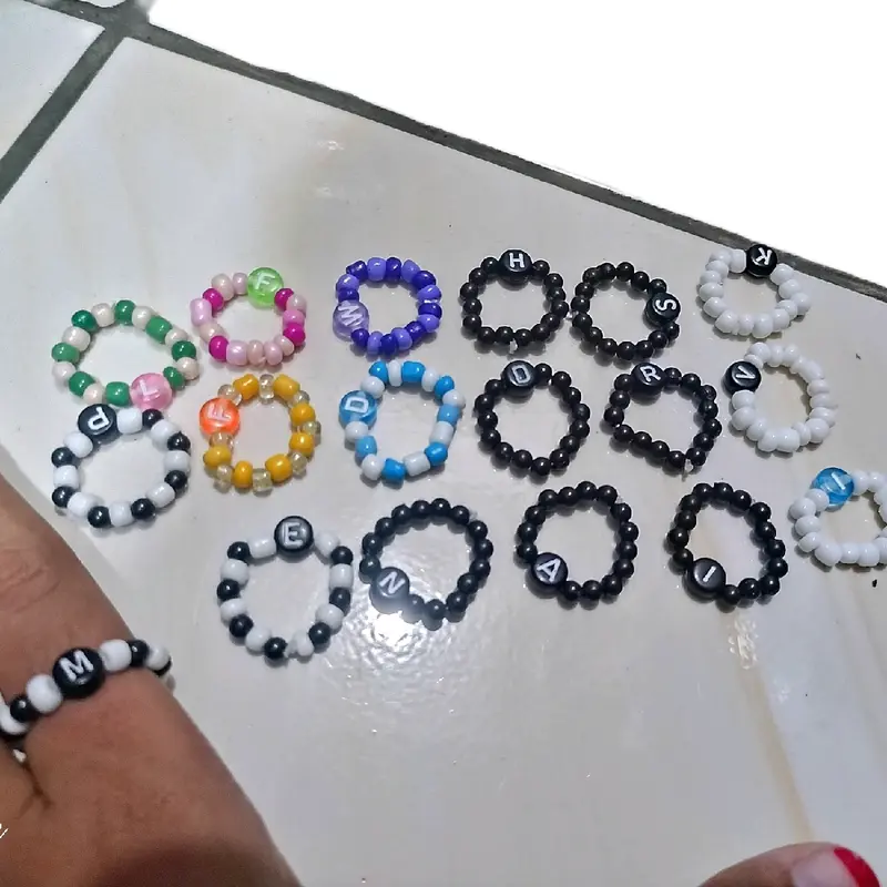 Grosir Cincin Manik Huruf 1 Lusin Random 0