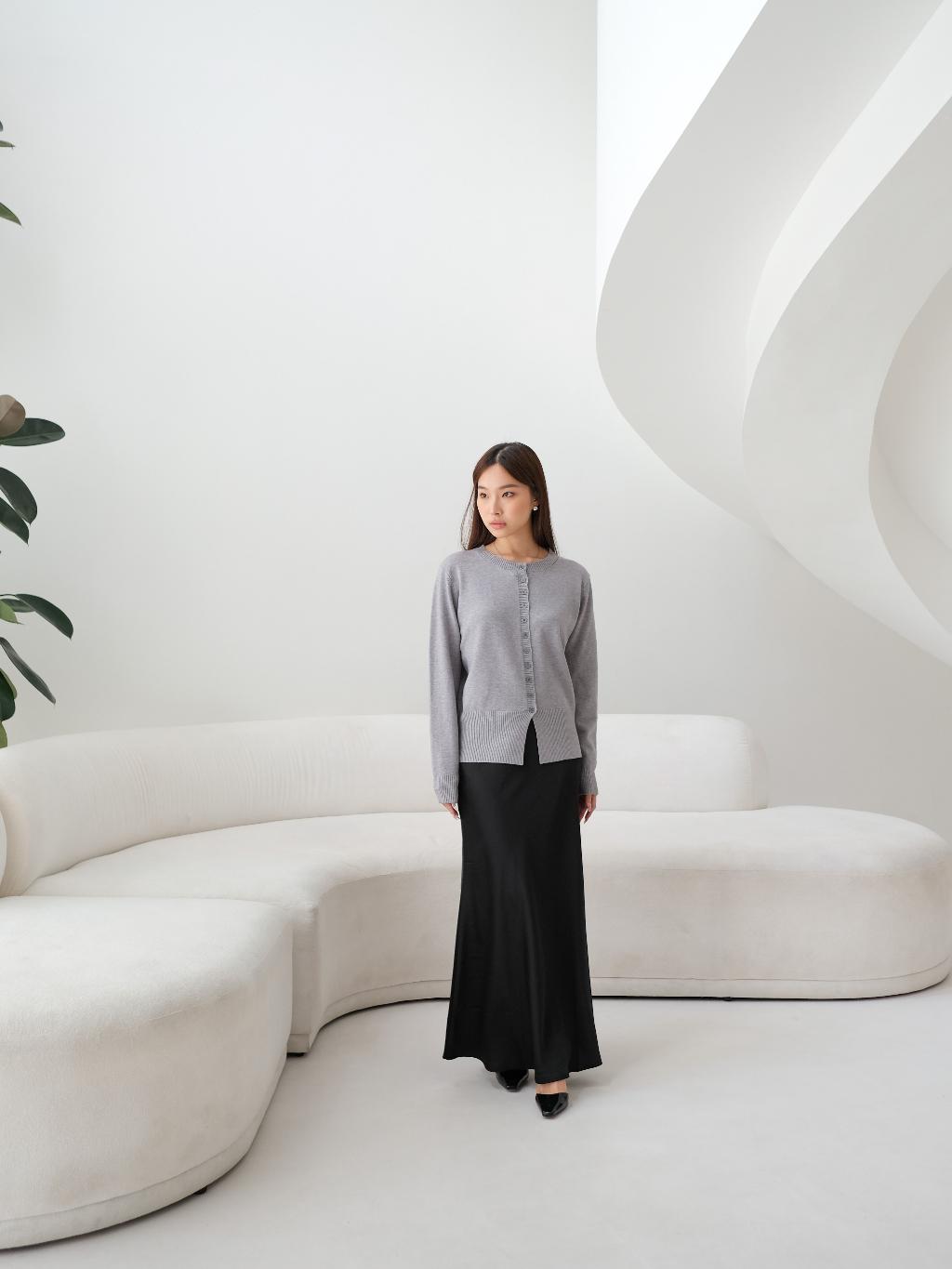 Kiyorawears - Aira Knit Cardigan / Premium Knit Sweater / Cardigan Wanita / Cardigan Rajut / Atasan Wanita Kekinian / Baju Atasan Wanita Terbaru / Jaket Wanita / Atasan Rajut Lengan Panjang / Outer Korean Style Kiyorawears - Aira Knit Cardigan / Premium Knit Sweater / Cardigan Wanita / Cardigan Rajut / Atasan Wanita Kekinian / Baju Atasan Wanita Terbaru / Jaket Wanita / Atasan Rajut Lengan Panjang / Outer Korean Style