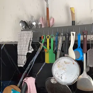 Rak pisau dinding Dapur Stainless Steel Rak Tempel Tanpa Bor Tempat Taruh Sendok Garpu Pisau Dapur  Rak Gantung Dapur Multifungsi  Gantungan Lap Dapur Rak sendok