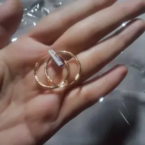 Anting Gifsi TITANIUM Tahan Karat Tidak mudah Luntur PERHIASAN WANITA Terbaru dan ELEGAN