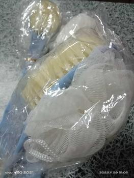 Product Review of READY STOCK GRIMO Somimi Shower Brush Bath Body Cleaning Back Scrubber Long Handle Mandi Bulu Lembut hl11839 Raya 2023 from h**8 1