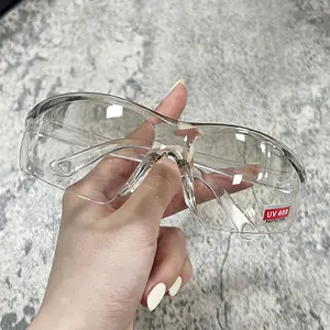 Kacamata hitam tahan angin untuk sepeda motor modis Kacamata Pelindung Mata Ringan untuk Olahraga Luar Ruangan dengan Pilihan Warna Kaca yang Berbeda UV400