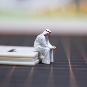 Mô Hình Tỷ Lệ Bức Tượng Nhỏ, Chất Liệu Resin, Người Đàn Ông Điện Thoại, Diecast, Bộ Sưu Tập Thu Nhỏ, Có Kích Thước 1: 64, 1: 87 Và 1: 43 Decor Decor Phòng