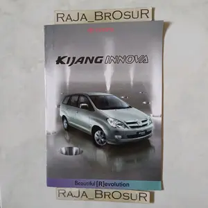 Poster brosur katalog booklet Toyota Kijang Innova 2.0 2.5 L 2004