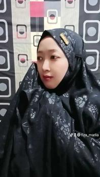 Product Review of Ra Fashion - Mukena aqila Dewasa Embos crinkle Airflow Syar'i Penutup Dagu Motif Bunga Mewah Cantik Nyaman Panjang Atasan Traveling Beli Lokal from S** M**s 1