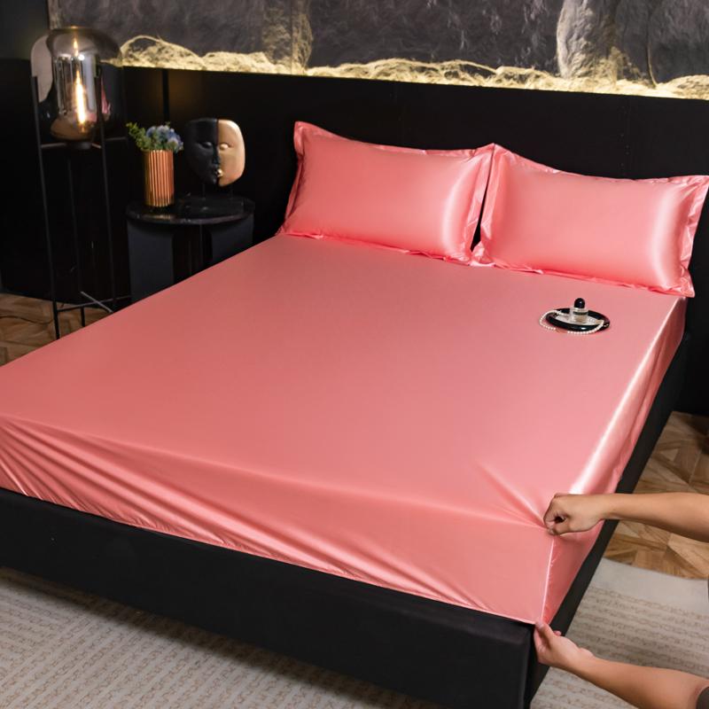 Product Introduction of Luxury 100% Waterproof Mattress Protector Premium Brushed  3/4/5/6 inches Size Fitted Bedsheet Soft Anti Bacterial Smooth silk r Waterproof Heart Quilted Fitted Sheet c adar cantik 34