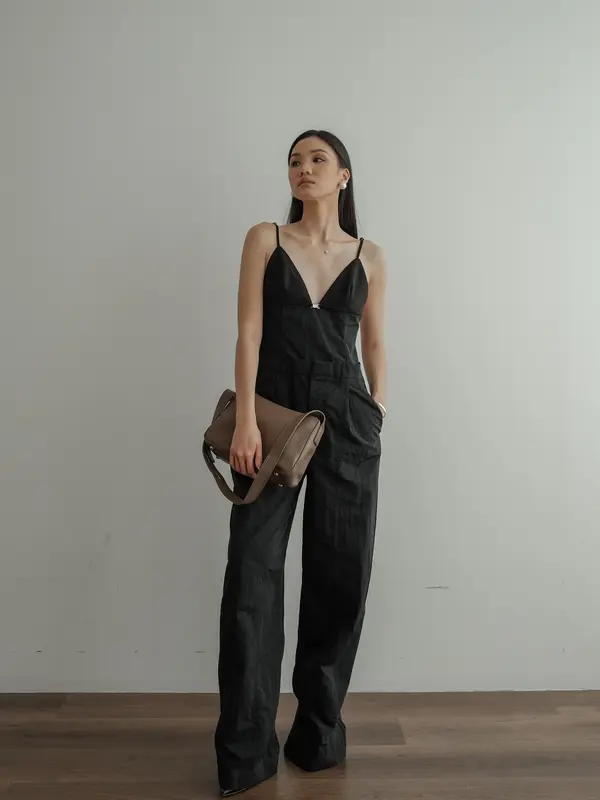 DIKAU - GOU MEDIUM BAG - TAS SELEMPANG WANITA 4