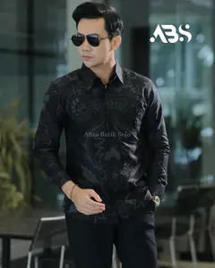 ALISA BATIK SOLO | Slimfit Motif Mahkota Abu Hitam Kemeja Baju Hem Pakaian Batik Cowok Casual Formal Kantor Atasan Katun