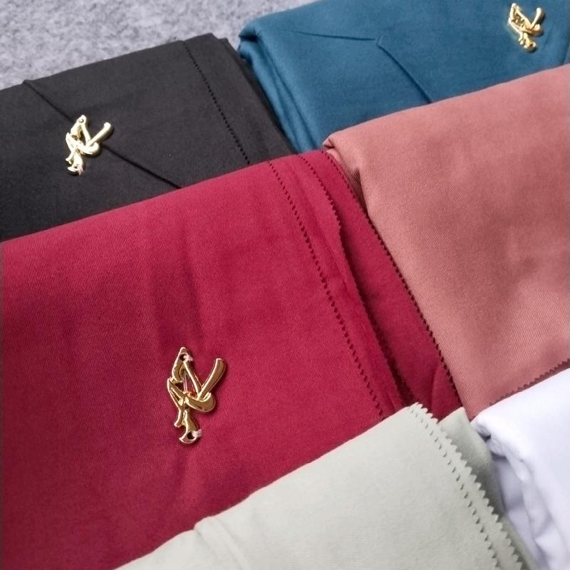 Azara Sultan Voal Polos Hijab Segiempat Bahan Voal Premium Metal Logo Pouch / Logo Print Kemasan Plastik ukuran standar 4