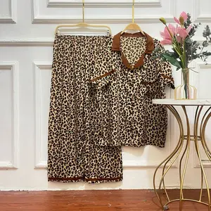 One Set Dara Kombinasi Full Kancing Mix Motif dan Polos rayon LD 120 cm Setelan Celana Panjang