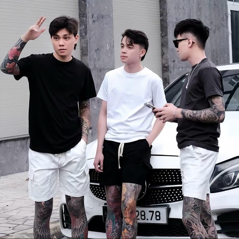 Áo Phông Trơn 2 Màu Cao Cấp Co Giãn Tốt Thời Trang Nam