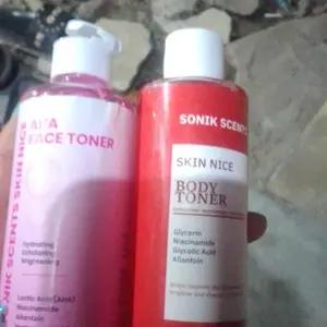 [PAKET HEMAT] Glowing Set Head To Toe - Skin Nice Body Toner Merah 200 ML  + Face Toner Pink 200 ML