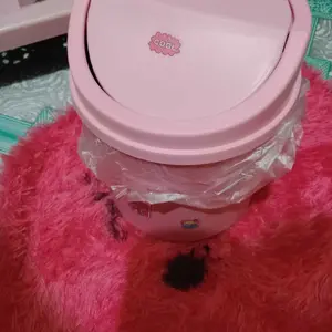 Tong Sampah Mini Lucu / Tempat Sampah Kantor / Tempat Sampah Meja / Kecil / Serbaguna / Tempat sampah kecil untuk mobil