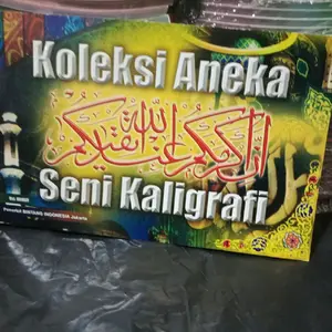 Buku koleksi aneka seni kaligrafi