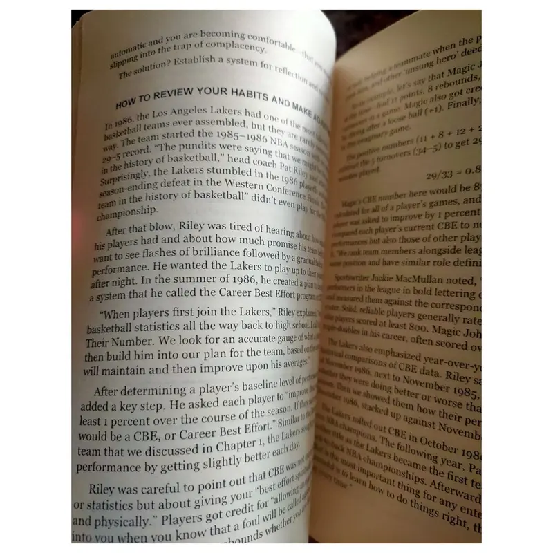 The Book Of Joy - Dalai Lama (English) 1
