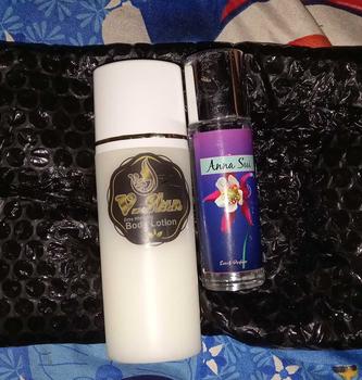 Product Review of body lotion malam vskin kemasan lama from W**5 0