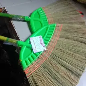 sapu rayung sudah di jahit 3 kali anti rontok gagang kayu