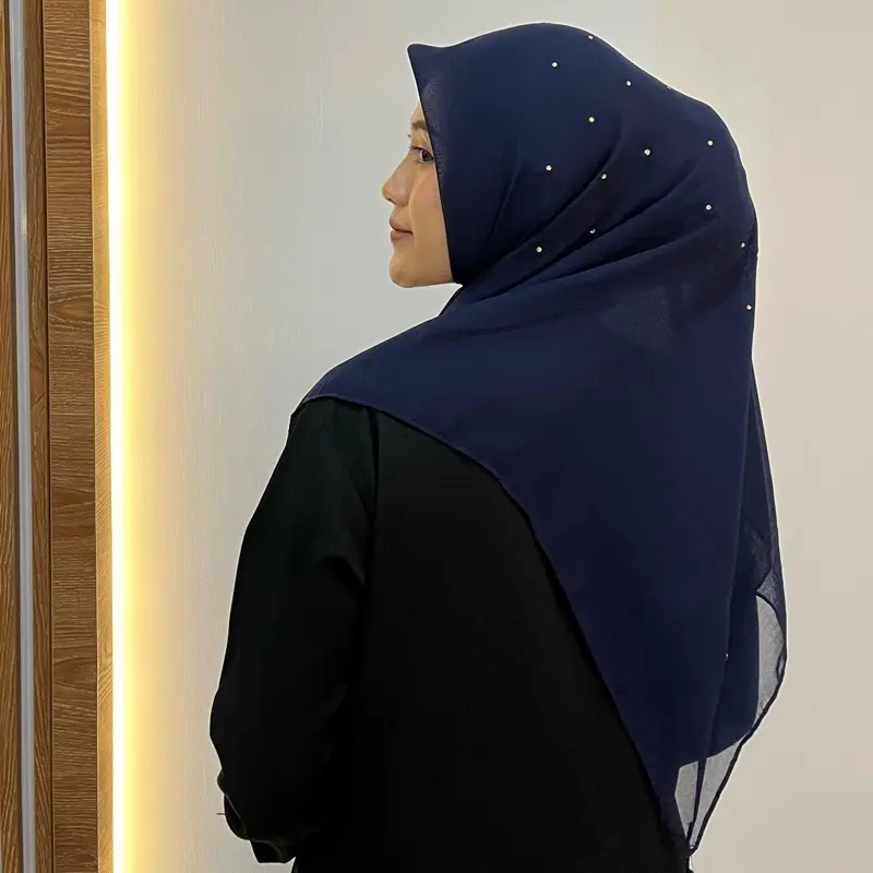 Ulya Hijab - segiempat polycotton manik tabur rosegold 3