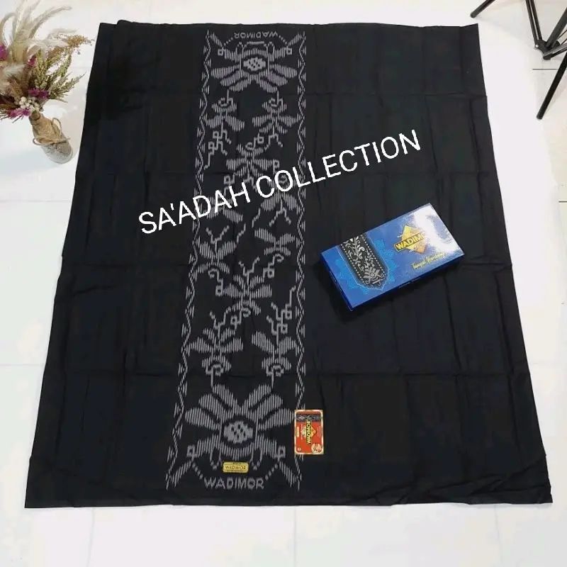 Sarung Wadimor Husus Hitam Tumpal/Garis Kembang Bahan Katun Sarung Dewasa 6