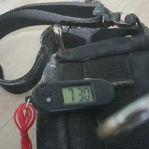【Blissi】Jam Tangan Elektronik Portabel Digital untuk Ujian Siswa, Jam Tangan Elektronik Mini dengan Layar Digital, Jam Tangan Elektronik Mini