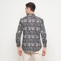 Gambar Vanfive Kemeja Pria Koko Kemko Panjang Hitam A1013 - A1013, M dari Vanfive Store Kota Administrasi Jakarta Selatan 3 Tokopedia