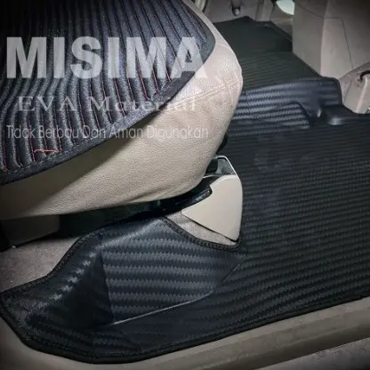 Karpet Mobil 5D INNOVA 2005-2015 Merek MISIMA Car Motif Carbon Dan Butiran 2